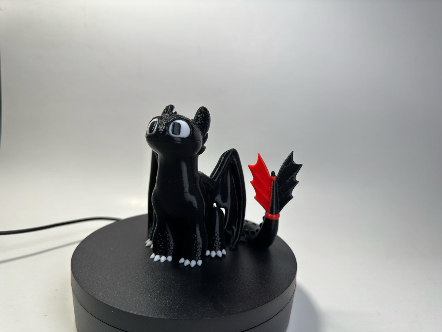 Toothless -Standing